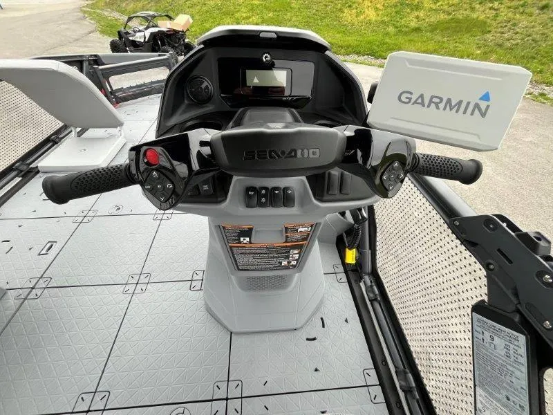 Slide: The Image of Sea-Doo Switch Sport 21 2024 - 16