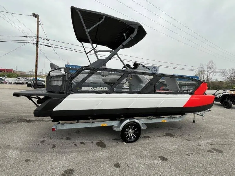 Slide: The Image of Sea-Doo Switch Sport 21 2024 - 31