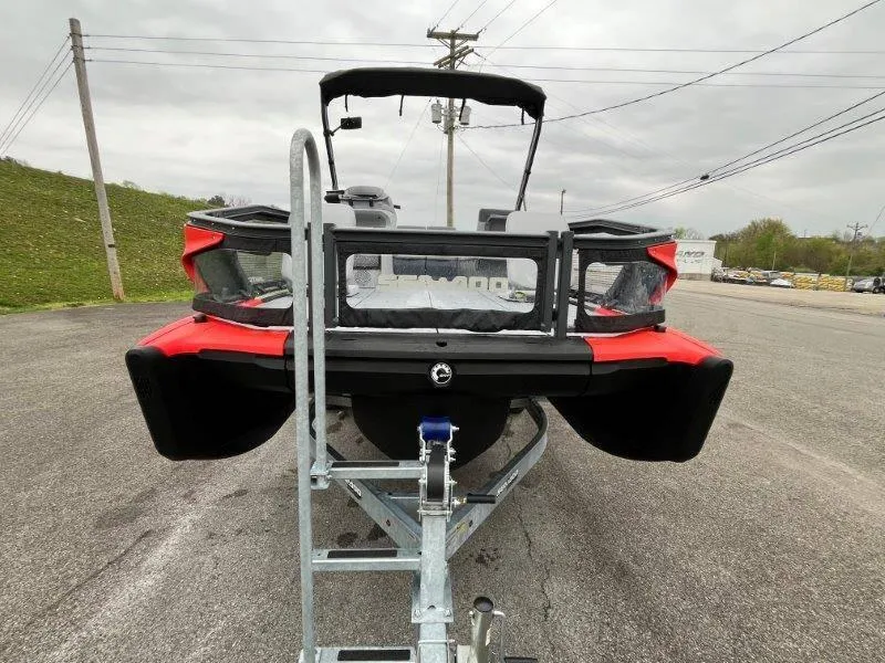 Slide: The Image of Sea-Doo Switch Sport 21 2024 - 50