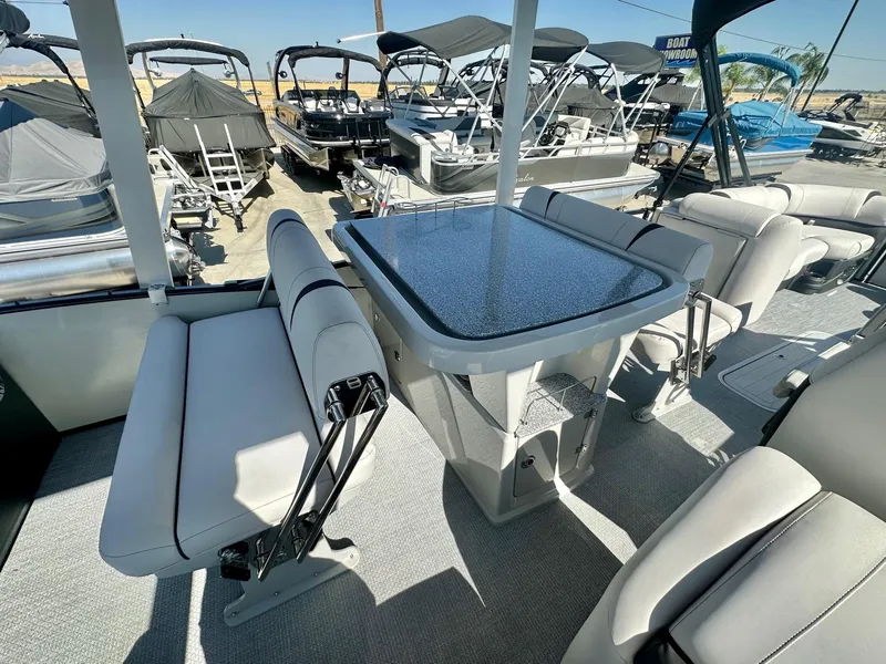 Slide: The Image of Avalon 25' Catalina Entertainer Entertainer Funship w/ 250HP Mercury Verado! 2025 - 13
