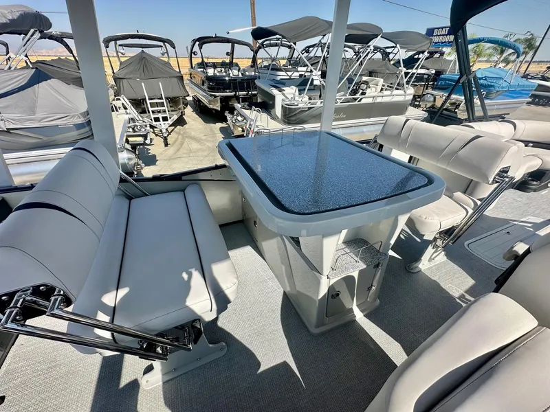 Slide: The Image of Avalon 25' Catalina Entertainer Entertainer Funship w/ 250HP Mercury Verado! 2025 - 8