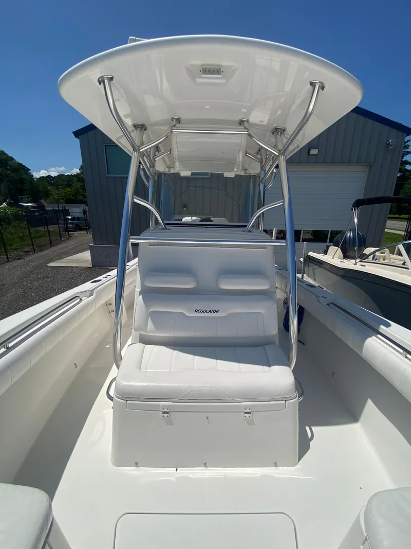Slide: The Image of Console cooler seat - 30