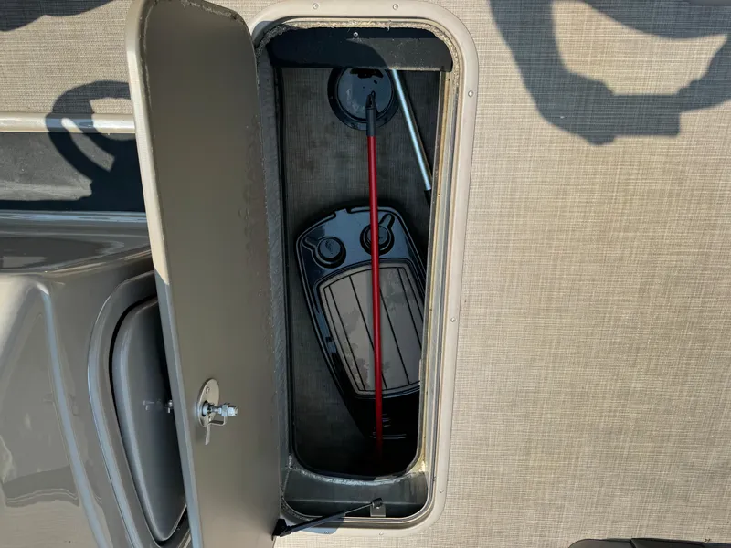 Slide: The Image of Storage compartment on 2020 Sun Tracker Party Barge 22 Tri Toon RF XP3. - 20