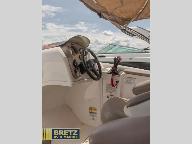 Slide: The Image of Yamaha LS2000 2002 - 8