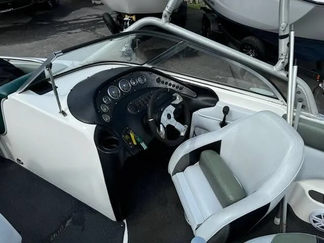 Slide: The Image of Tigé 21i Type-R 2003 - 12