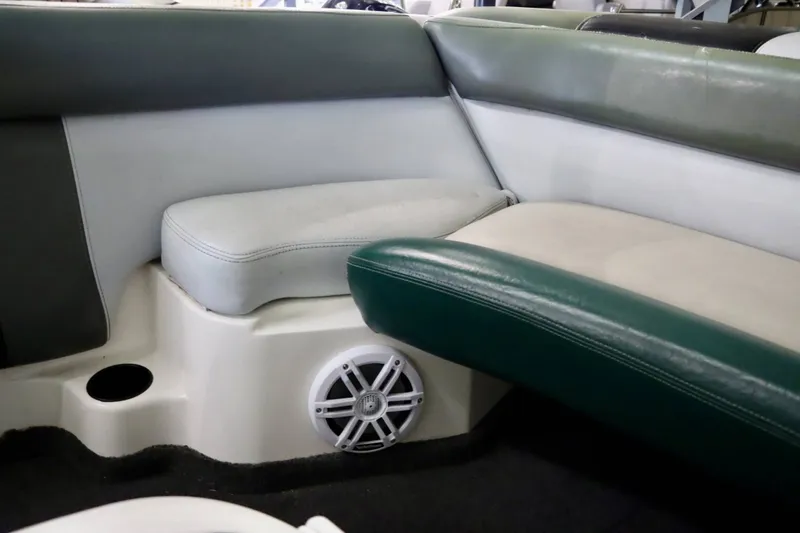 Slide: The Image of Tigé 21i Type-R 2003 - 16