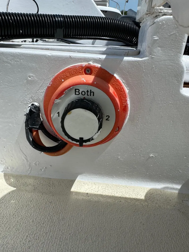 Slide: The Image of Wahoo 16.2 1986 - 13