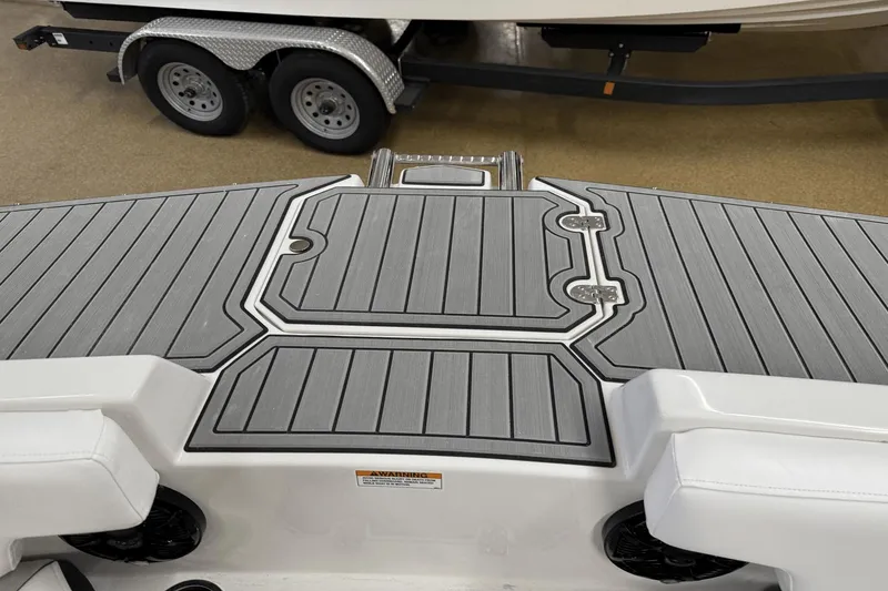 Slide: The Image of Starcraft 211SVX OB 2025 - 10