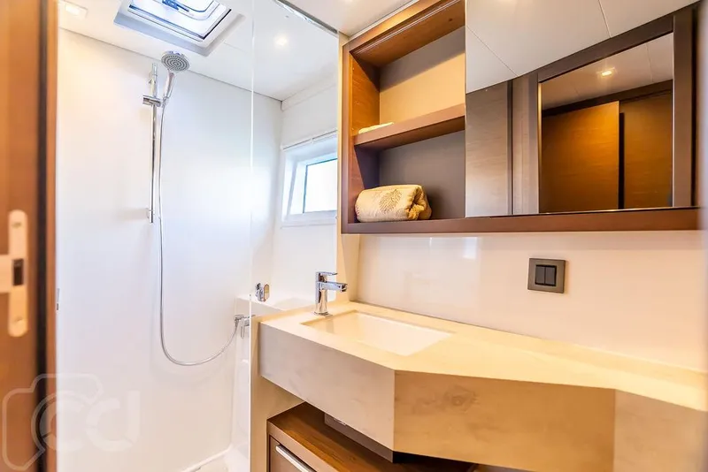 Slide: The Image of Lagoon 46 2021 - 53