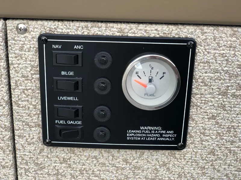 Slide: The Image of Starcraft Freedom 180 Freedom TL 2025 - 8