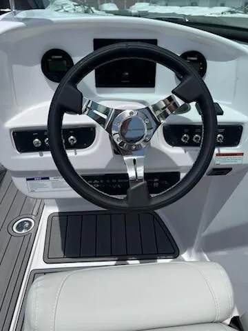 Slide: The Image of Southwind 2600 SD 2025 - 5