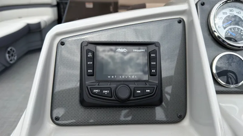Slide: The Image of Dashboard featuring Wet Sounds stereo system and instruments. - 41