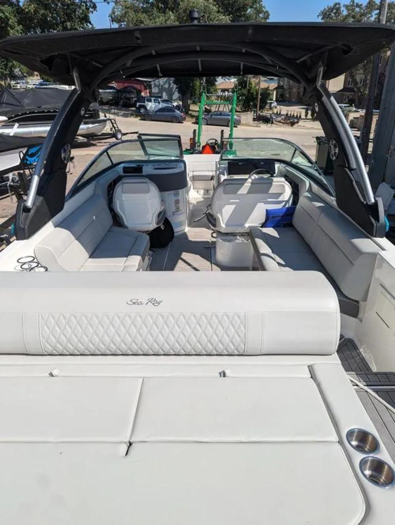 Slide: The Image of Sea Ray SLX 280 2021 - 11