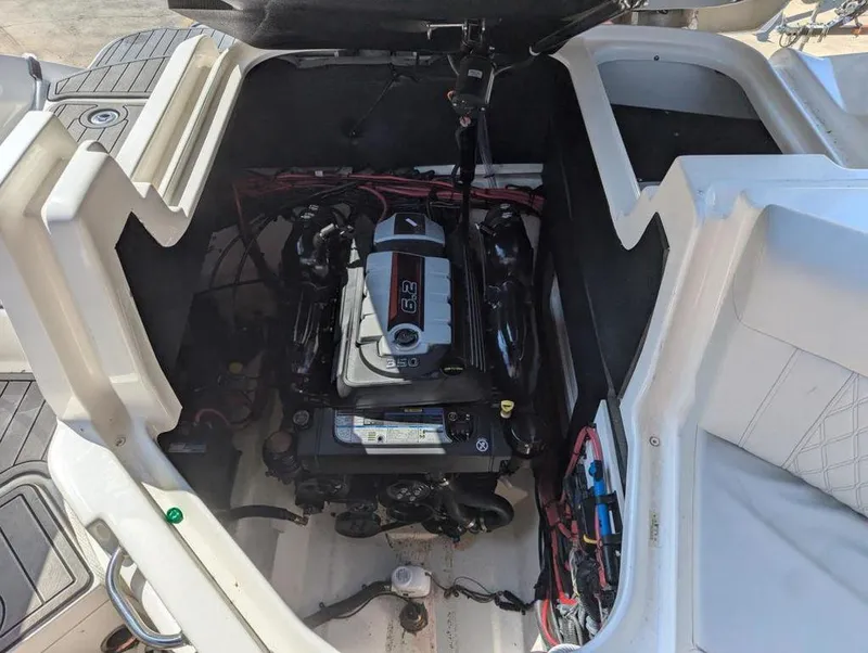 Slide: The Image of Sea Ray SLX 280 2021 - 16