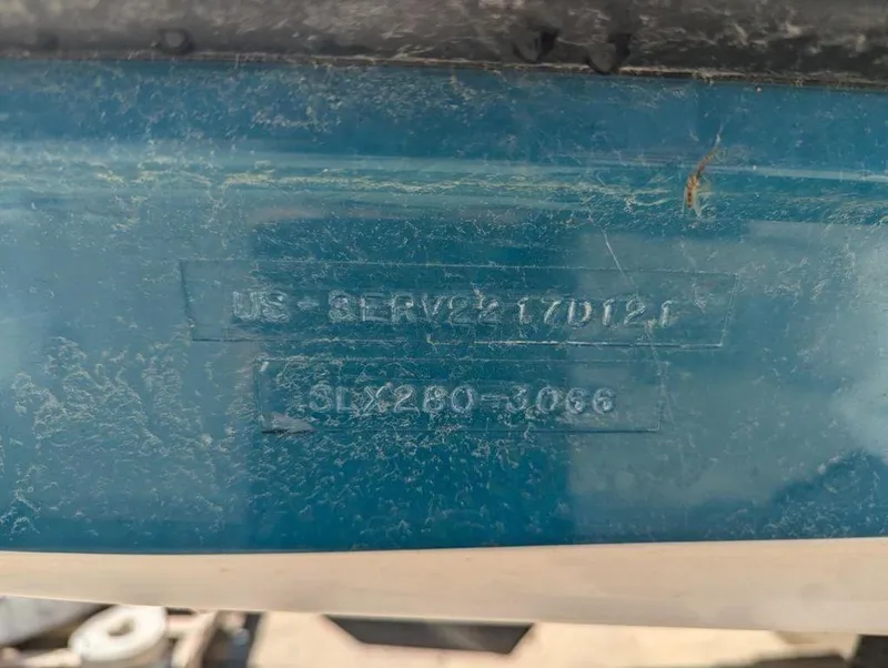 Slide: The Image of Sea Ray SLX 280 2021 - 21