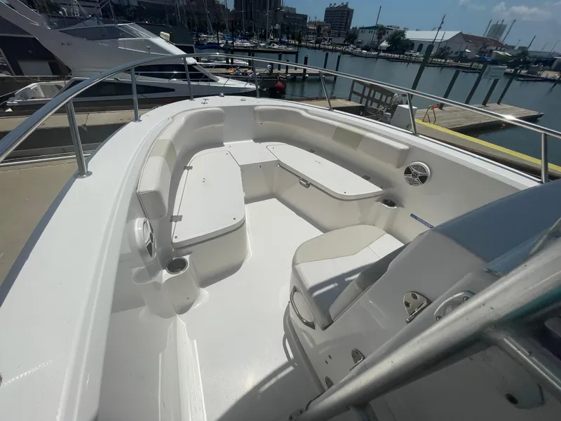 Slide: The Image of 2016 Robalo R200 Center Console boat interior at marina. - 20