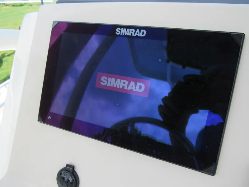 Slide: The Image of Boston Whaler 210 Montauk 2023 - 23