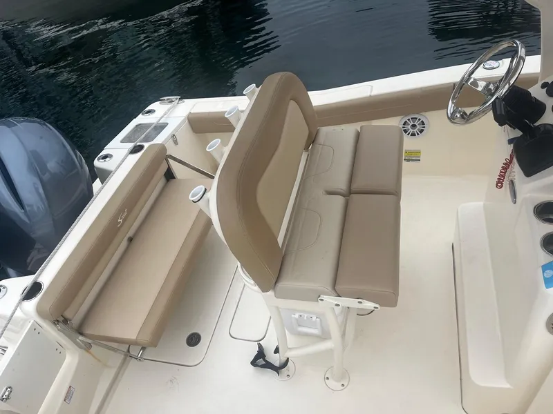 Slide: The Image of Scout 215 XSF 2022 - 2