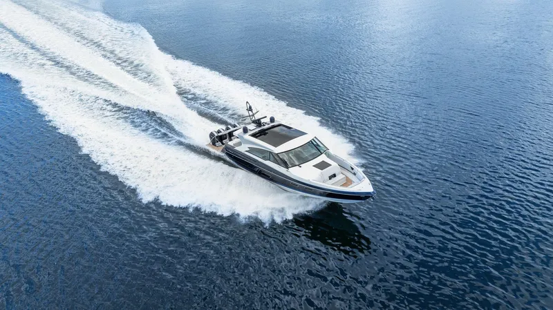Slide: The Image of 2022 Formula 500 Super Sport Crossover cruising on open water. - 22