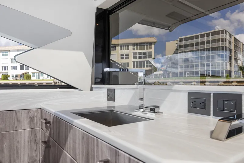 Slide: The Image of Modern kitchen interior of 2022 Formula 500 Super Sport Crossover yacht. - 44