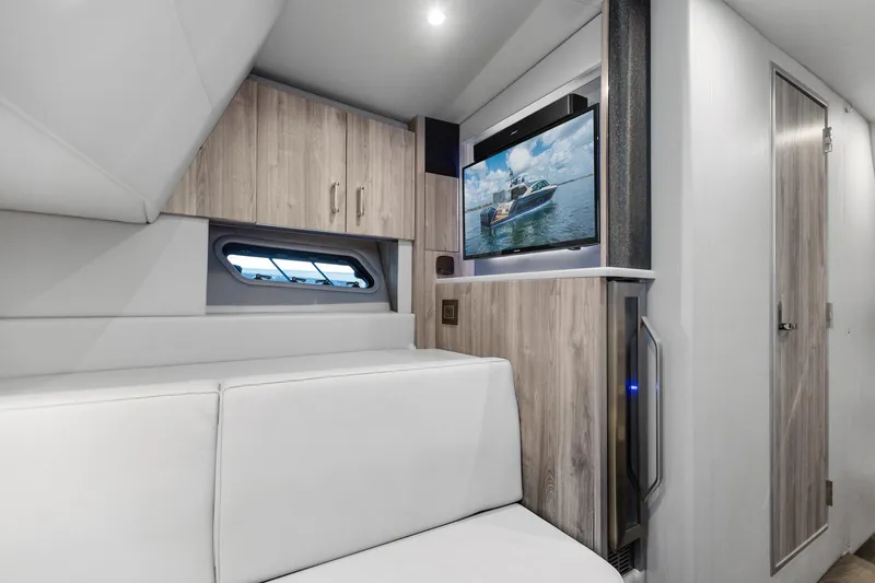 Slide: The Image of Formula 500 Super Sport Crossover 2022 - 76