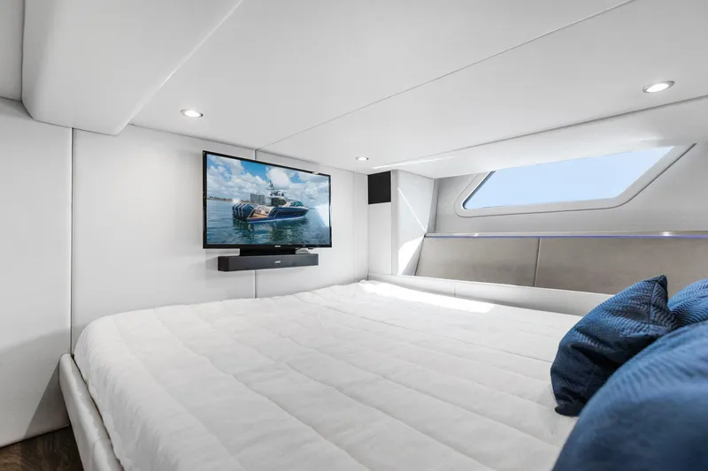 Slide: The Image of Formula 500 Super Sport Crossover 2022 - 77