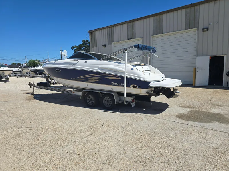 Slide: The Image of Chaparral 235 SSi 2004 - 4