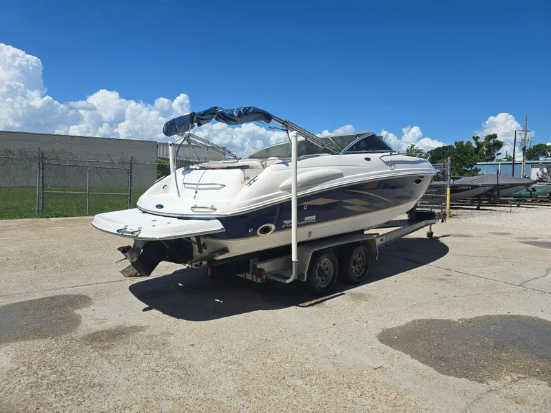 Slide: The Image of Chaparral 235 SSi 2004 - 6