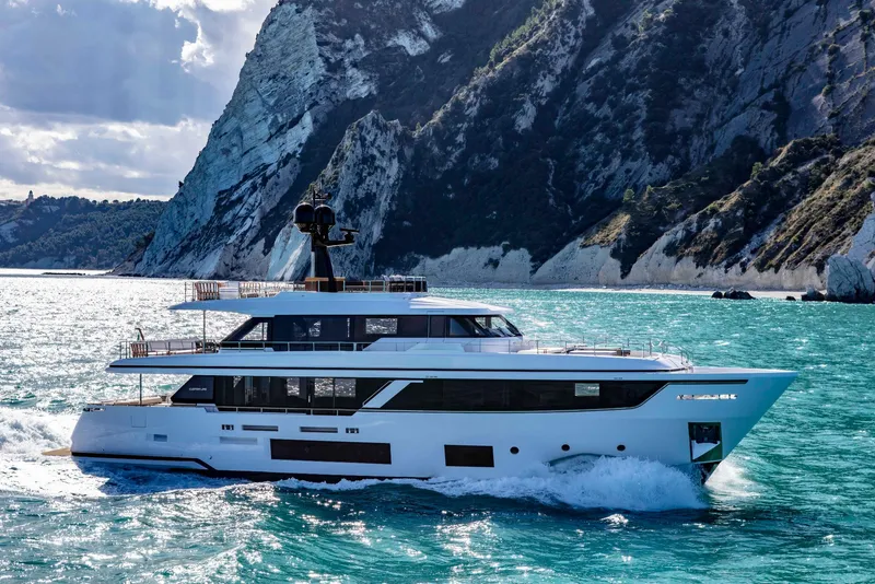 The Image of Custom Navetta 30 2027 - 0