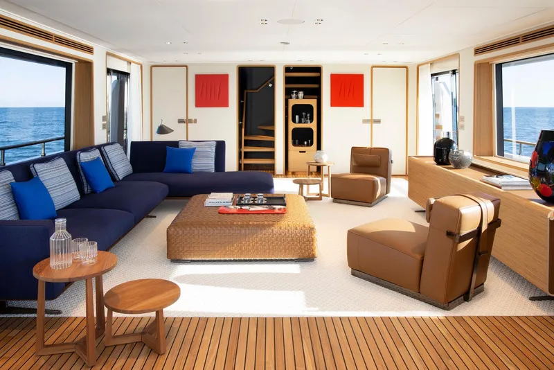 Slide: The Image of Custom Navetta 30 2027 - 10