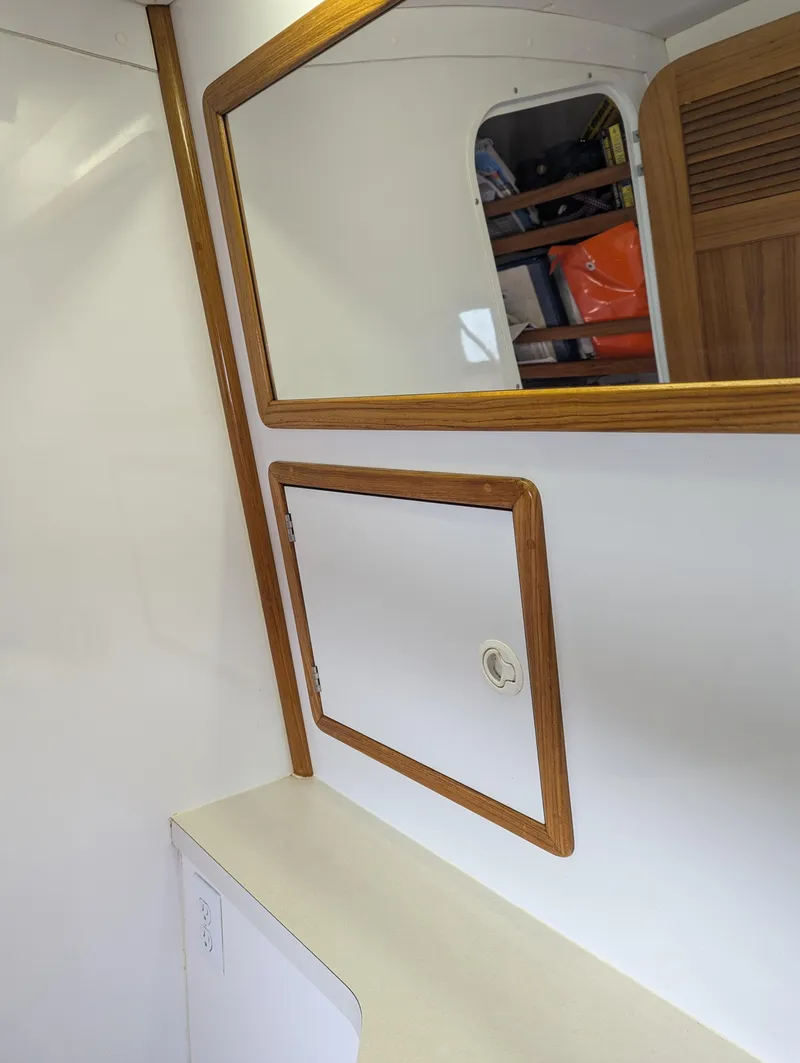 Slide: The Image of Manta 42 2000 - 53