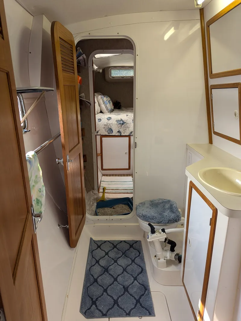 Slide: The Image of Manta 42 2000 - 55