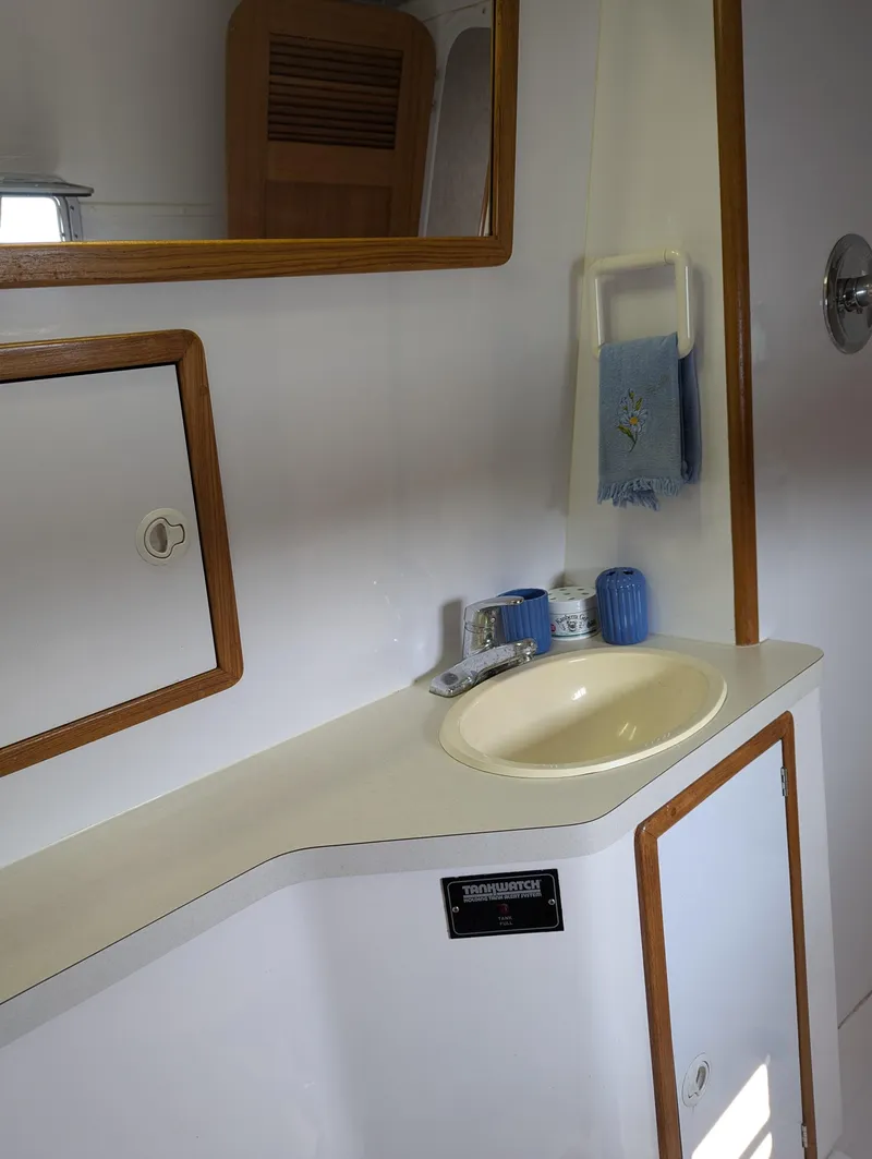 Slide: The Image of Manta 42 2000 - 59