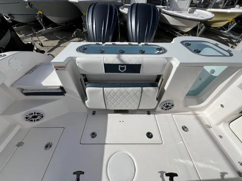 Slide: The Image of Sea Fox 288 Commander 2025 - 59