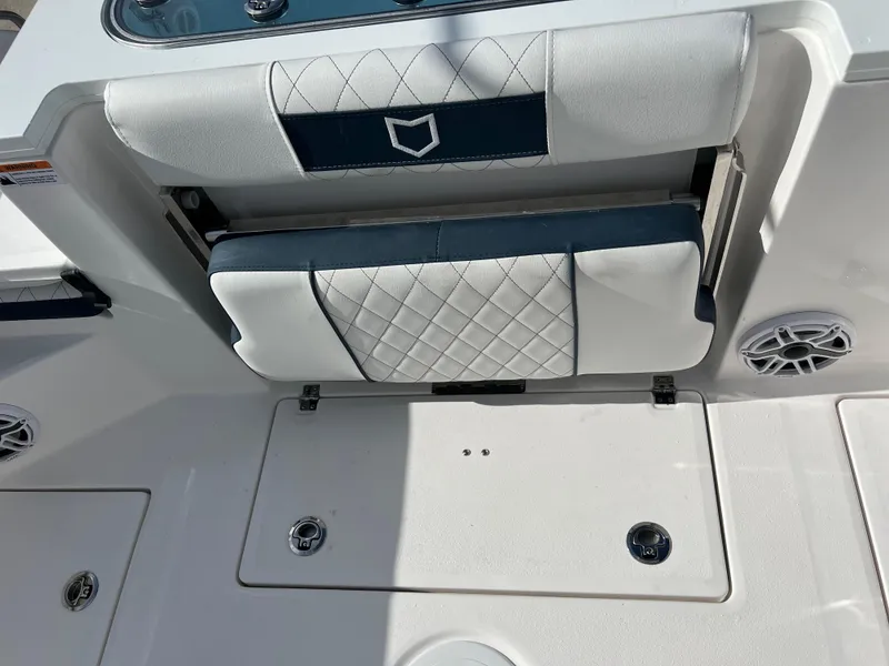 Slide: The Image of Sea Fox 288 Commander 2025 - 69