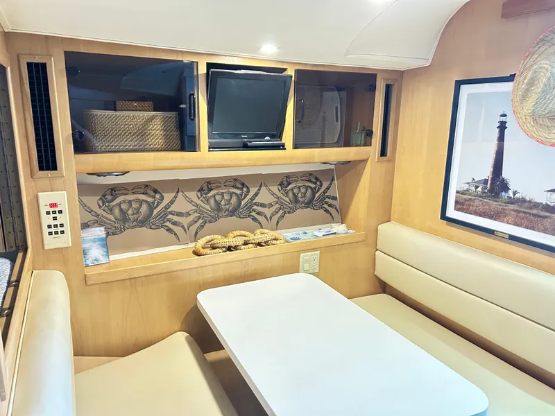 Slide: The Image of Hatteras 39 Sport Express 1996 - 53