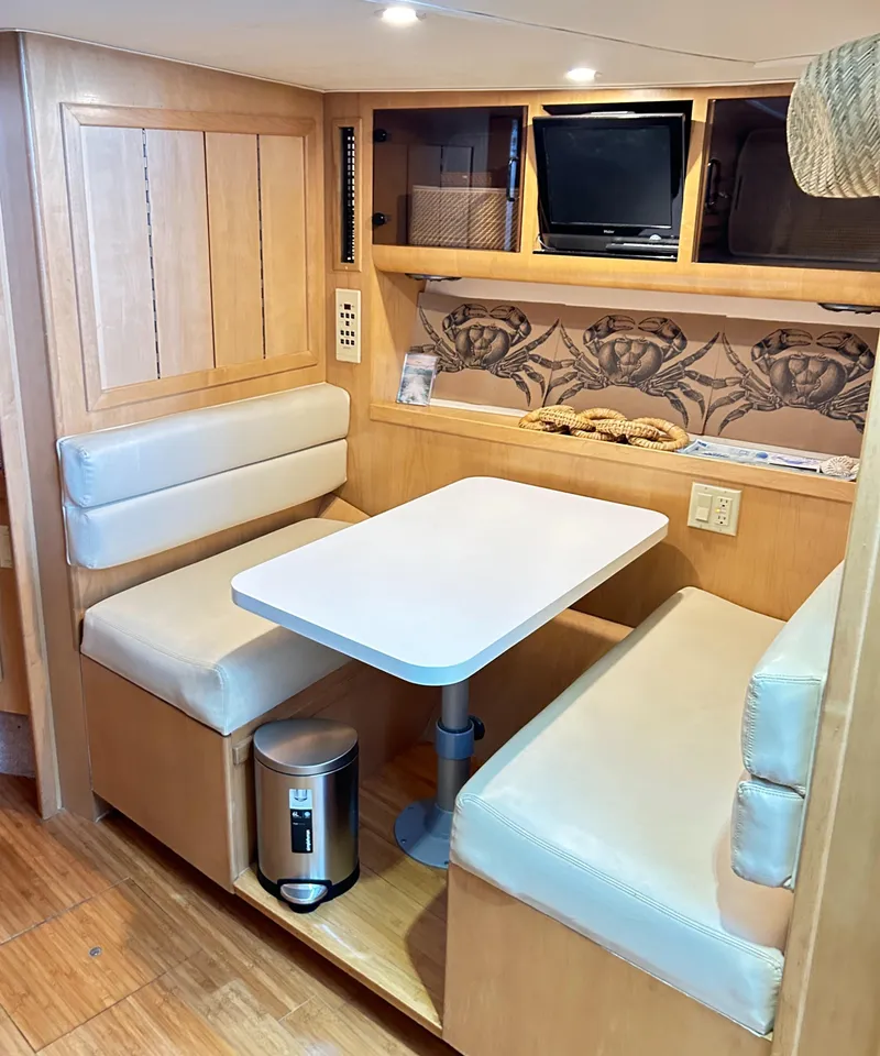 Slide: The Image of Hatteras 39 Sport Express 1996 - 54