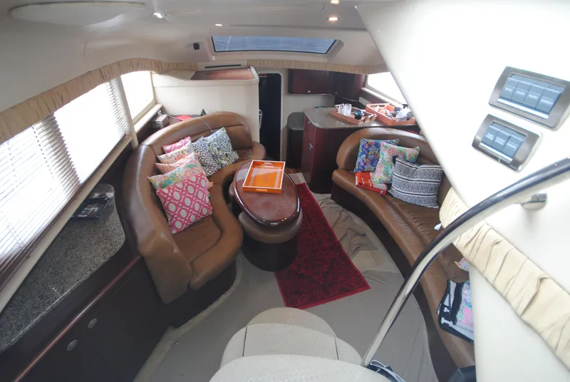 Slide: The Image of Salon  - 15