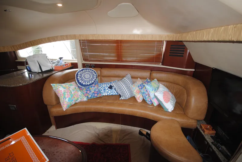 Slide: The Image of Salon Sattee - 20