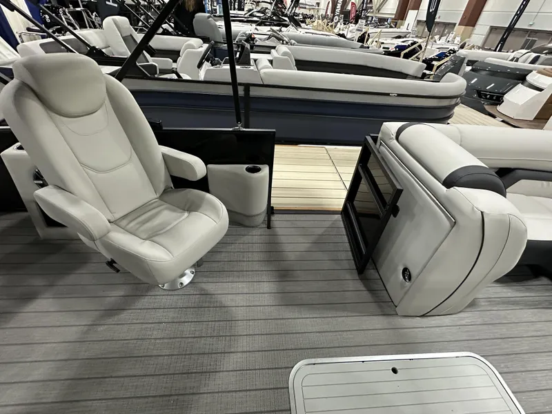 Slide: The Image of 2024 Starcraft EXS 3 HB4TT boat interior with luxurious seating and modern design. - 15