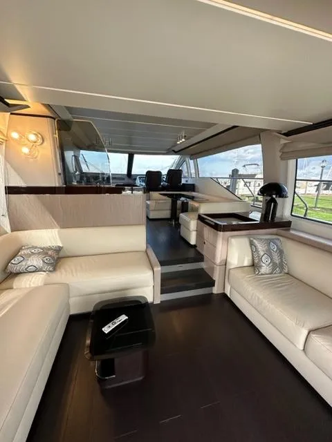 Slide: The Image of Salon - 15