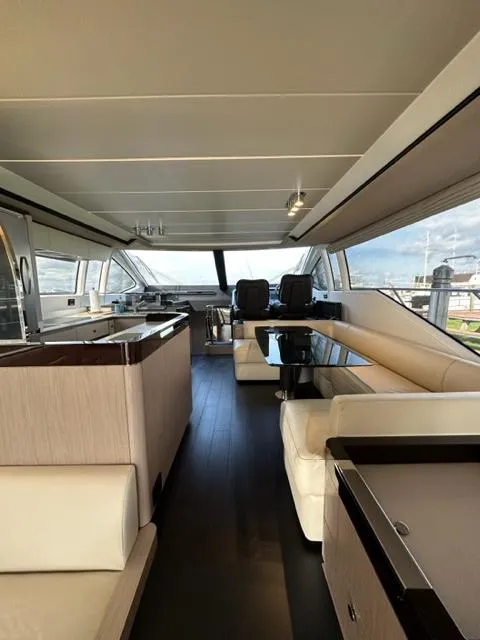 Slide: The Image of Salon - 17