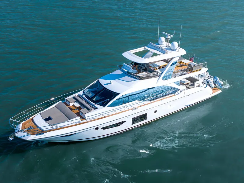 Slide: The Image of Azimut 66 2020 - 2