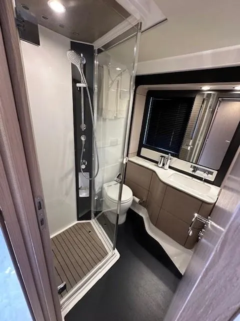 Slide: The Image of Azimut 66 2020 - 47