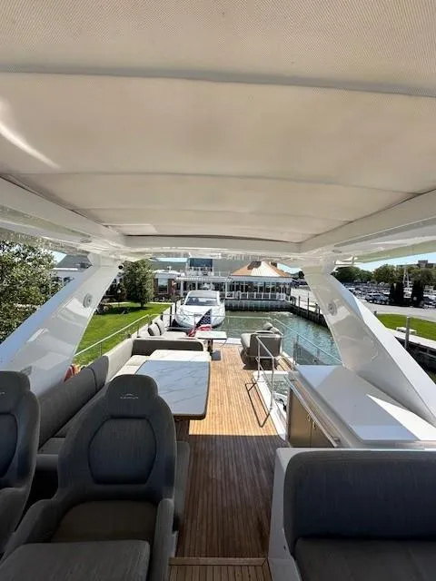 Slide: The Image of Azimut 66 2020 - 58