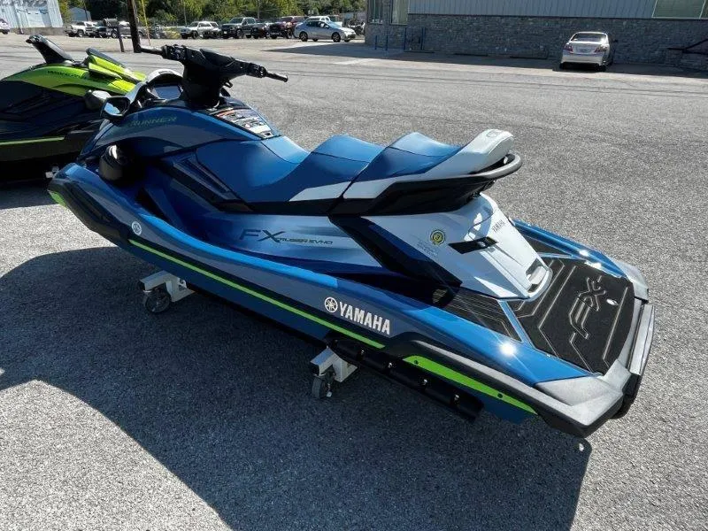 Slide: The Image of Yamaha Waverunner FX Cruiser SVHO with Audio System 2024 - 9