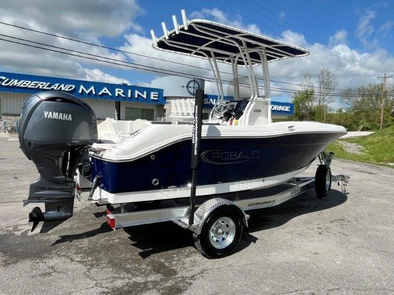 Slide: The Image of 2024 Robalo R180 boat with Yamaha engine at Cumberland Marine dealership. - 42
