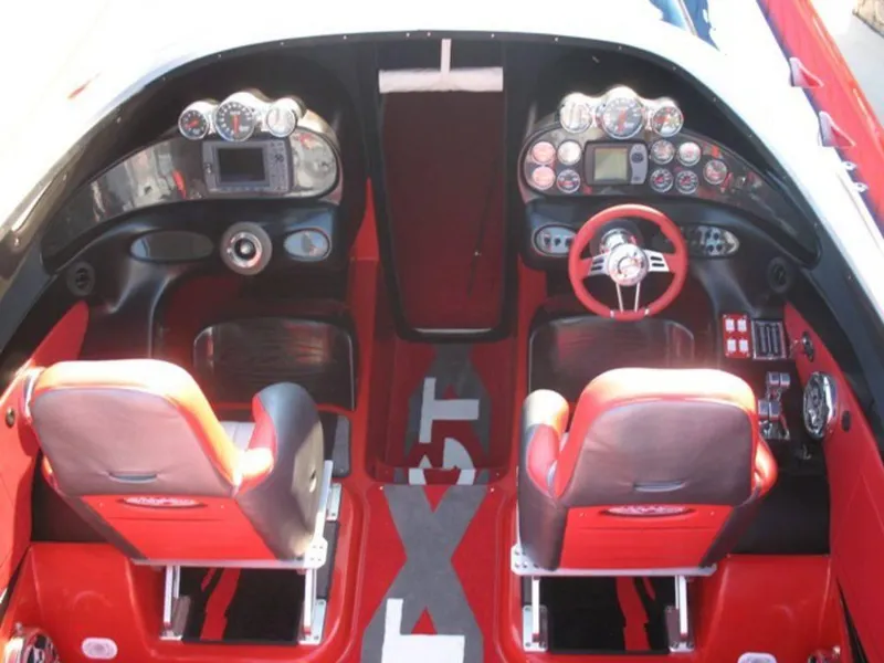 Slide: The Image of Outerlimits 47 Gtx 2007 - 12