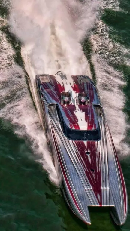 Slide: The Image of Outerlimits 48 Cat 2008 - 3