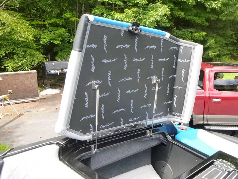 Slide: The Image of 2019 Tige zx5 for sale in Contoocook, NH - 50